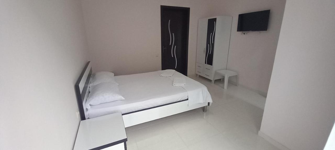 Guest House Marineza 고니오 외부 사진
