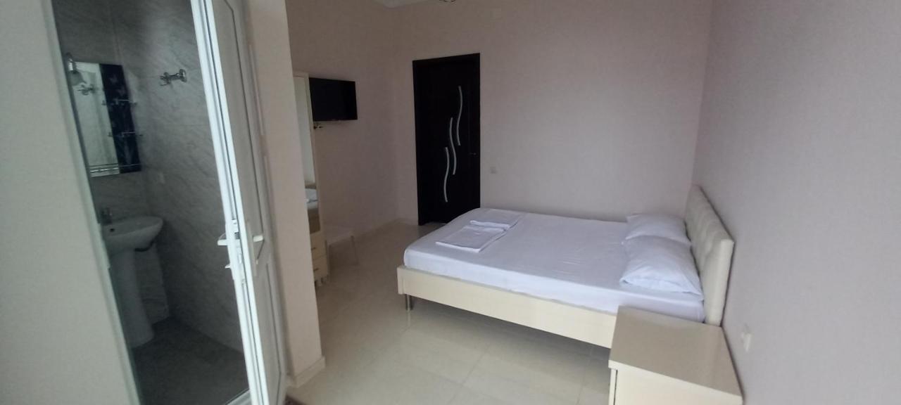 Guest House Marineza 고니오 외부 사진