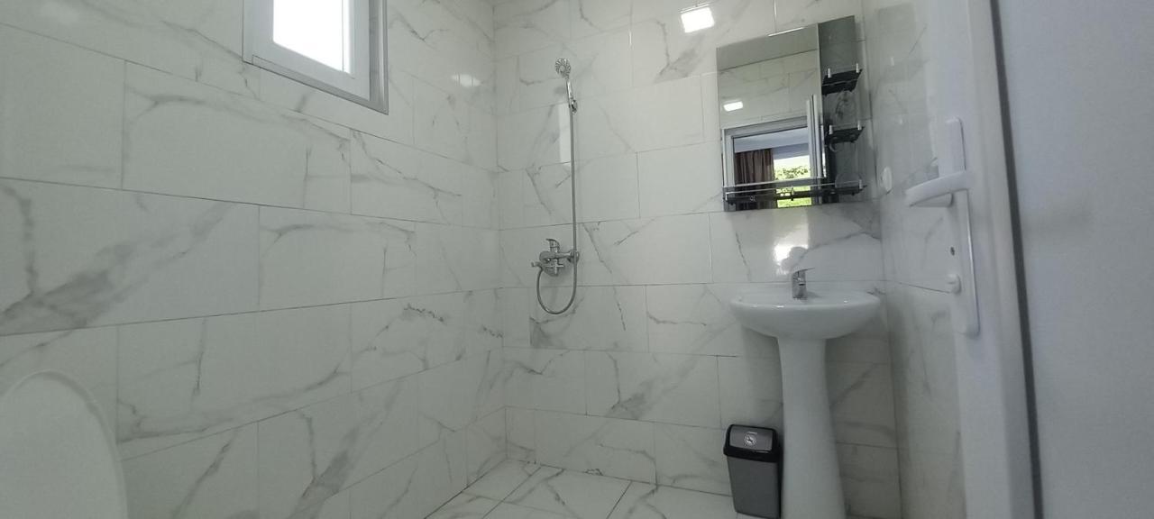 Guest House Marineza 고니오 외부 사진